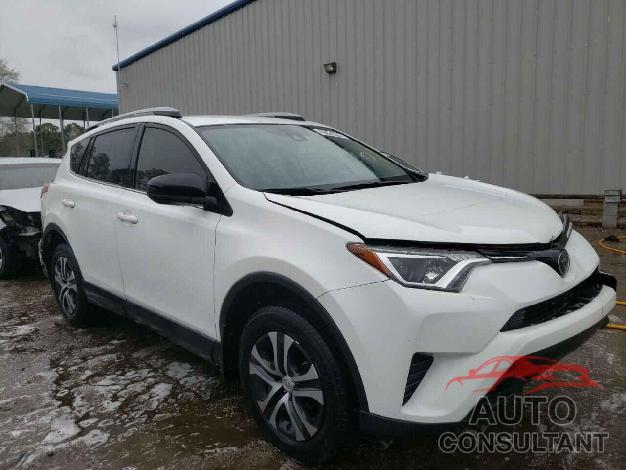 TOYOTA RAV4 2017 - JTMZFREV3HJ110271