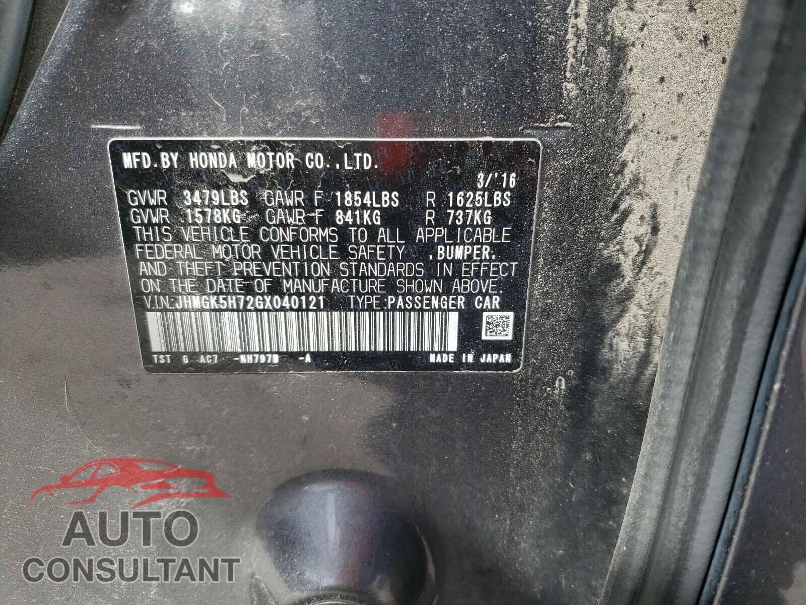 HONDA FIT 2016 - JHMGK5H72GX040121