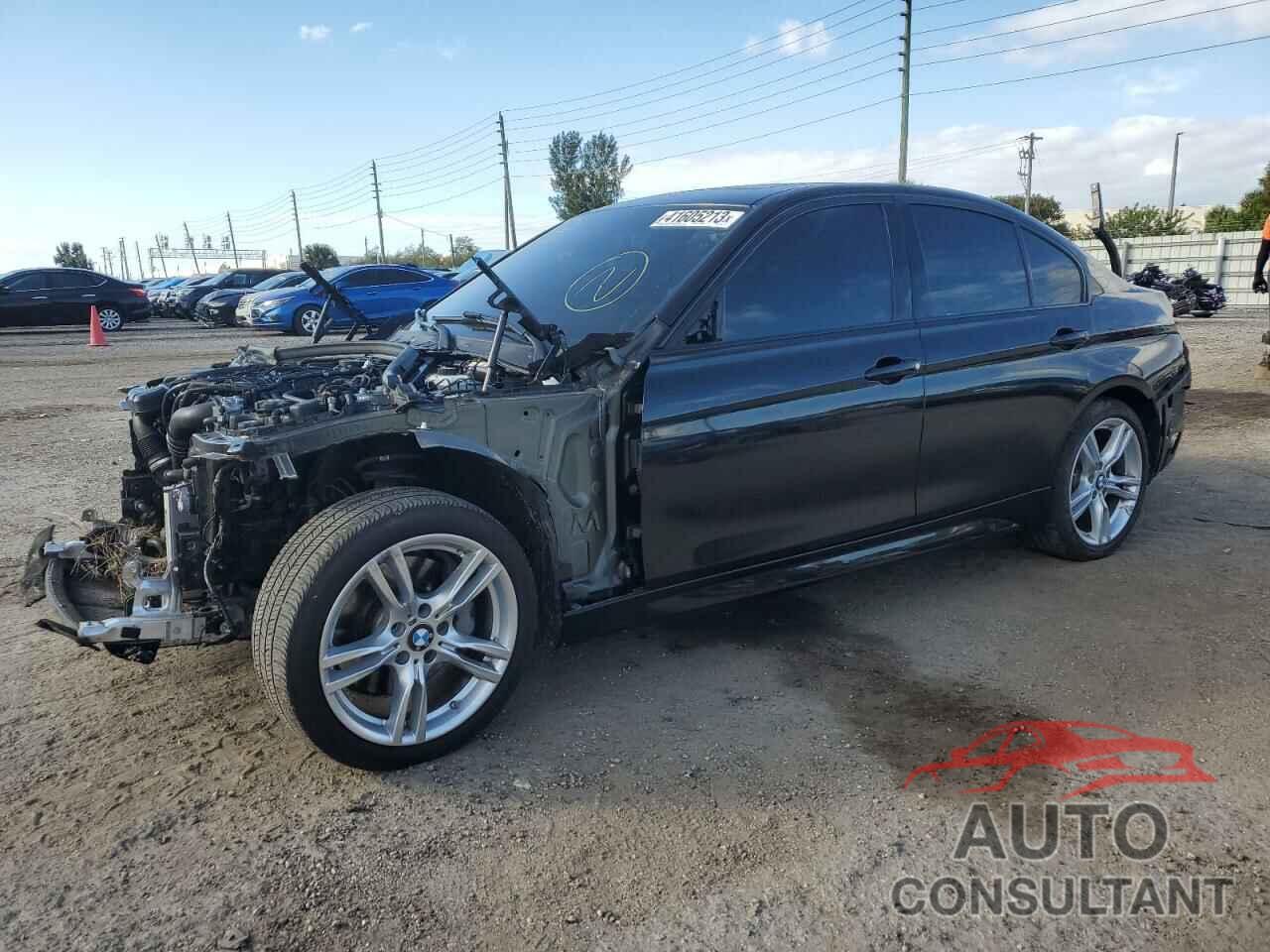 BMW 3 SERIES 2018 - WBA8B3C51JK385156