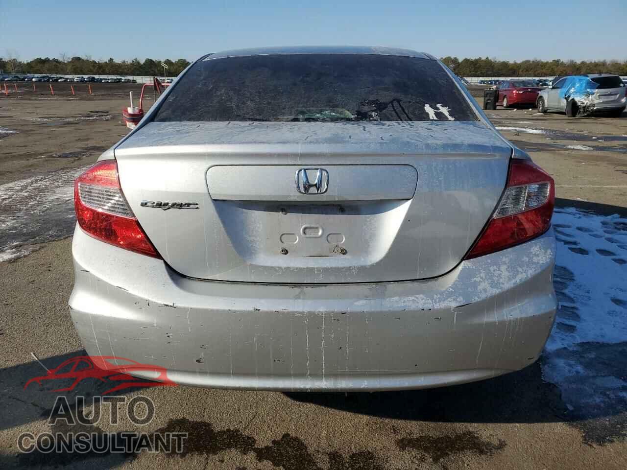 HONDA CIVIC 2012 - 2HGFB2F59CH526518