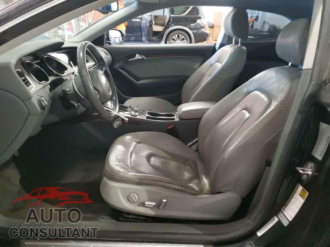 AUDI A5 2013 - WAULFAFR2DA074721