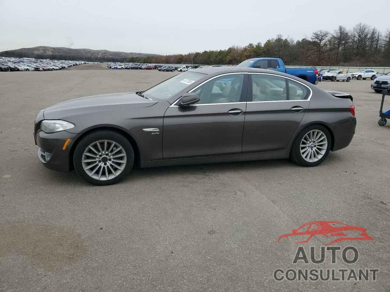 BMW 5 SERIES 2011 - WBAFU7C52BC781813