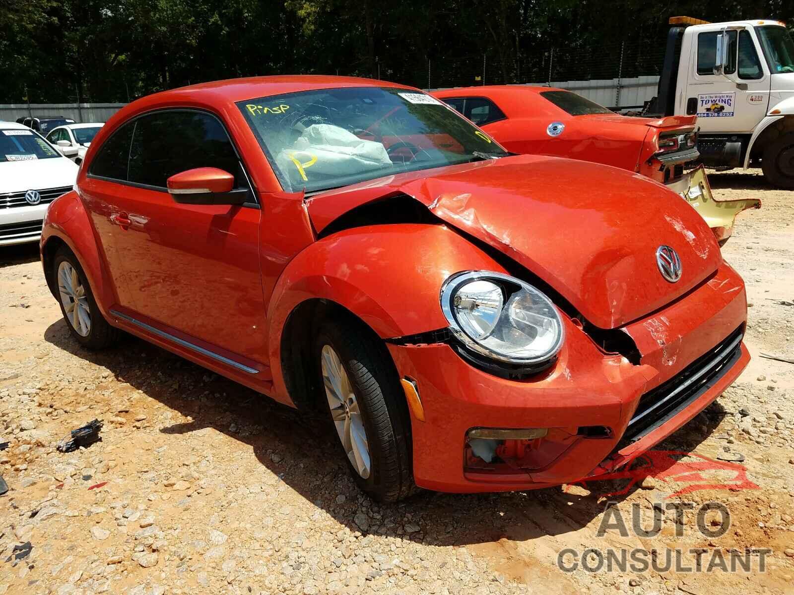 VOLKSWAGEN BEETLE 2017 - 3VWJ17AT8HM623245