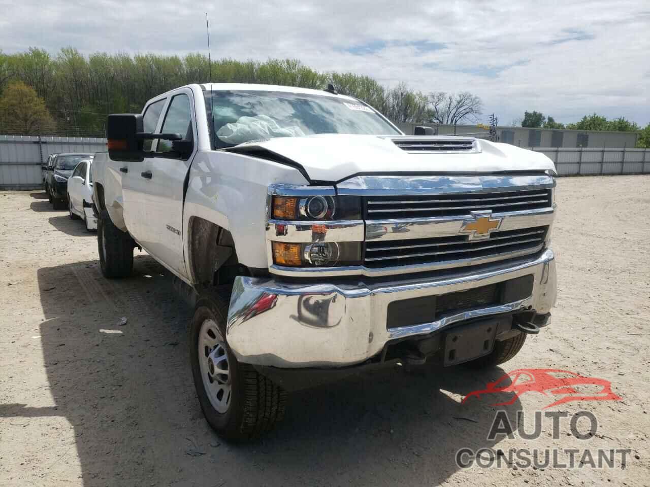 CHEVROLET SILVERADO 2018 - 1GC4KYCY9JF241226