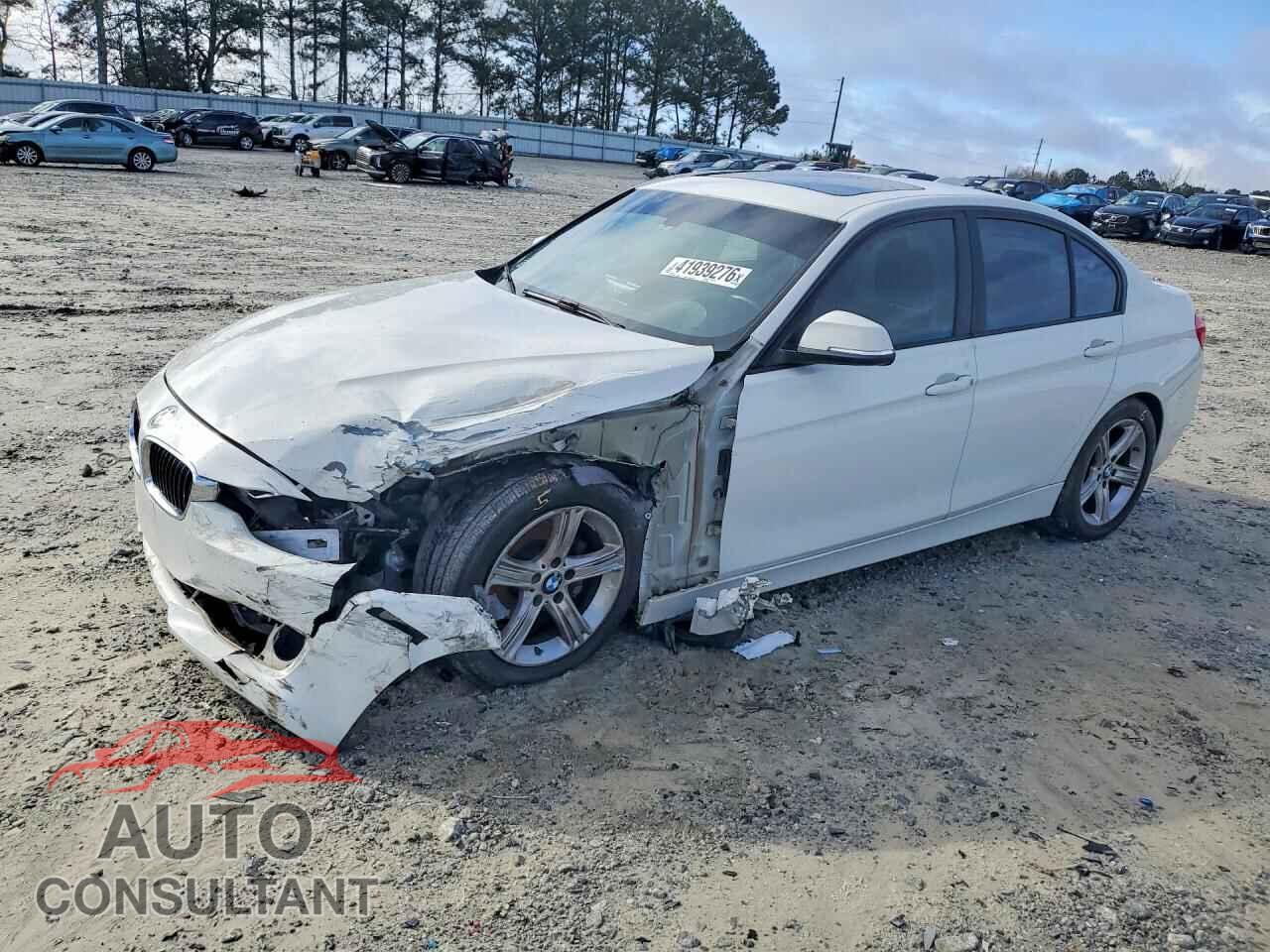 BMW 3 SERIES 2013 - WBA3B1C55DK128682