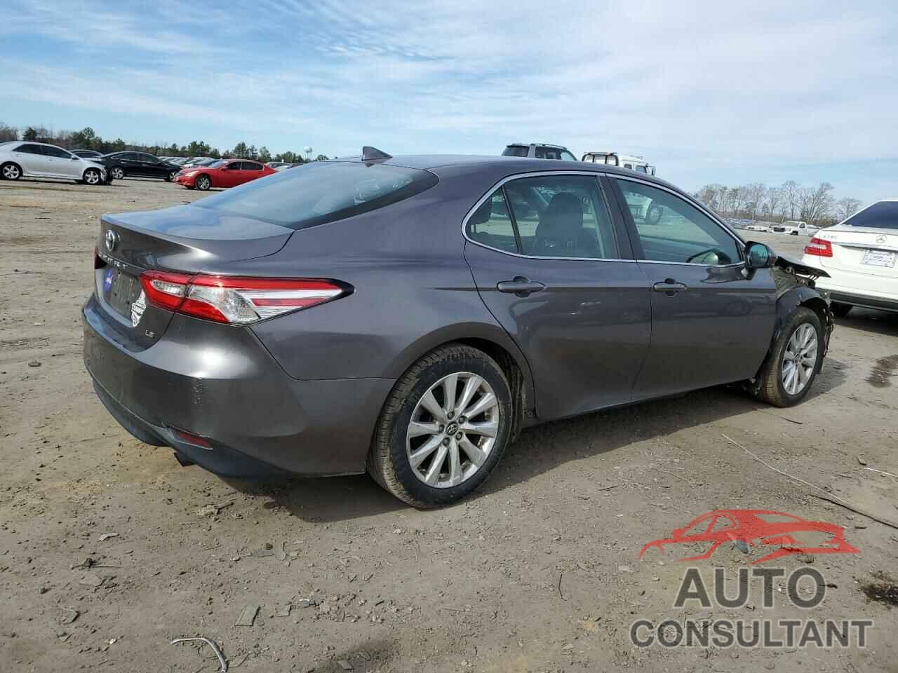 TOYOTA CAMRY 2019 - 4T1B11HK0KU683424