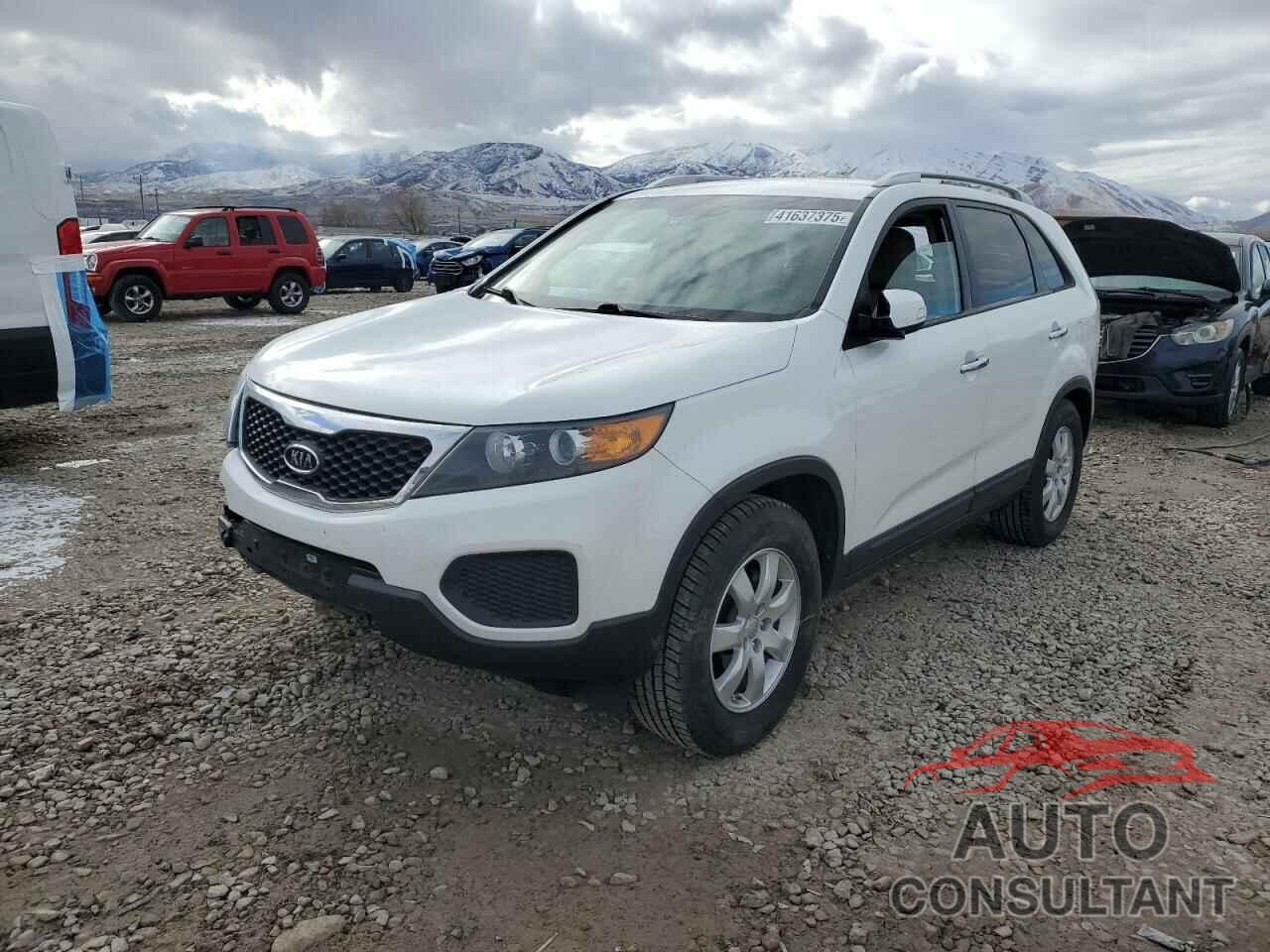 KIA SORENTO 2012 - 5XYKT4A26CG244533