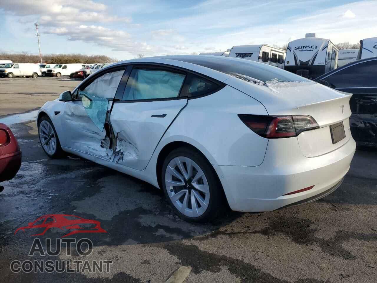TESLA MODEL 3 2022 - 5YJ3E1EB0NF260809