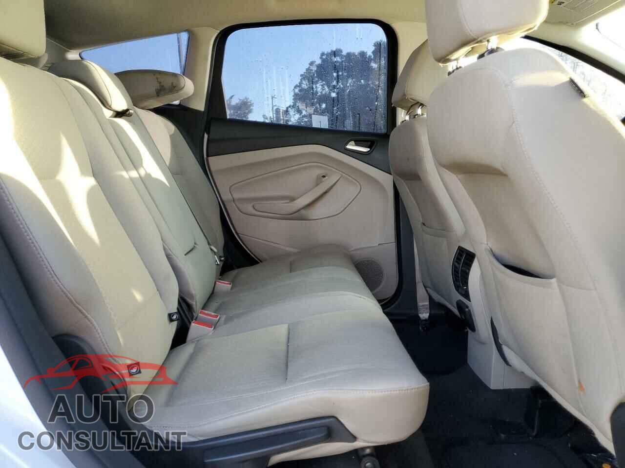 FORD CMAX 2017 - 1FADP5AU6HL114144