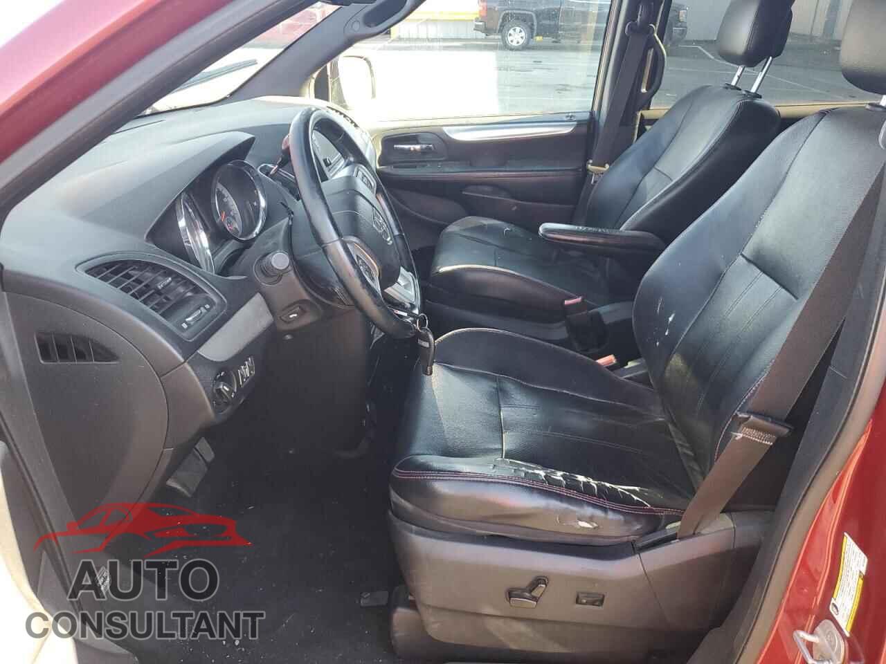DODGE CARAVAN 2011 - 2D4RN7DG5BR738526