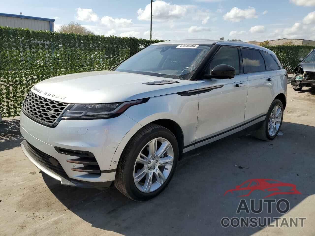 LAND ROVER RANGEROVER 2018 - SALYL2RX0JA759838