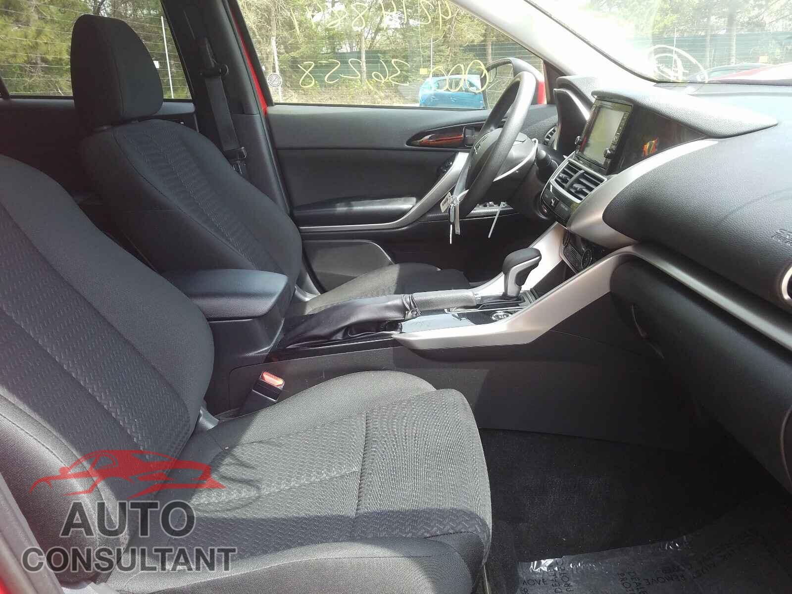 MITSUBISHI ECLIPSE 2019 - JA4AT3AA7KZ023451