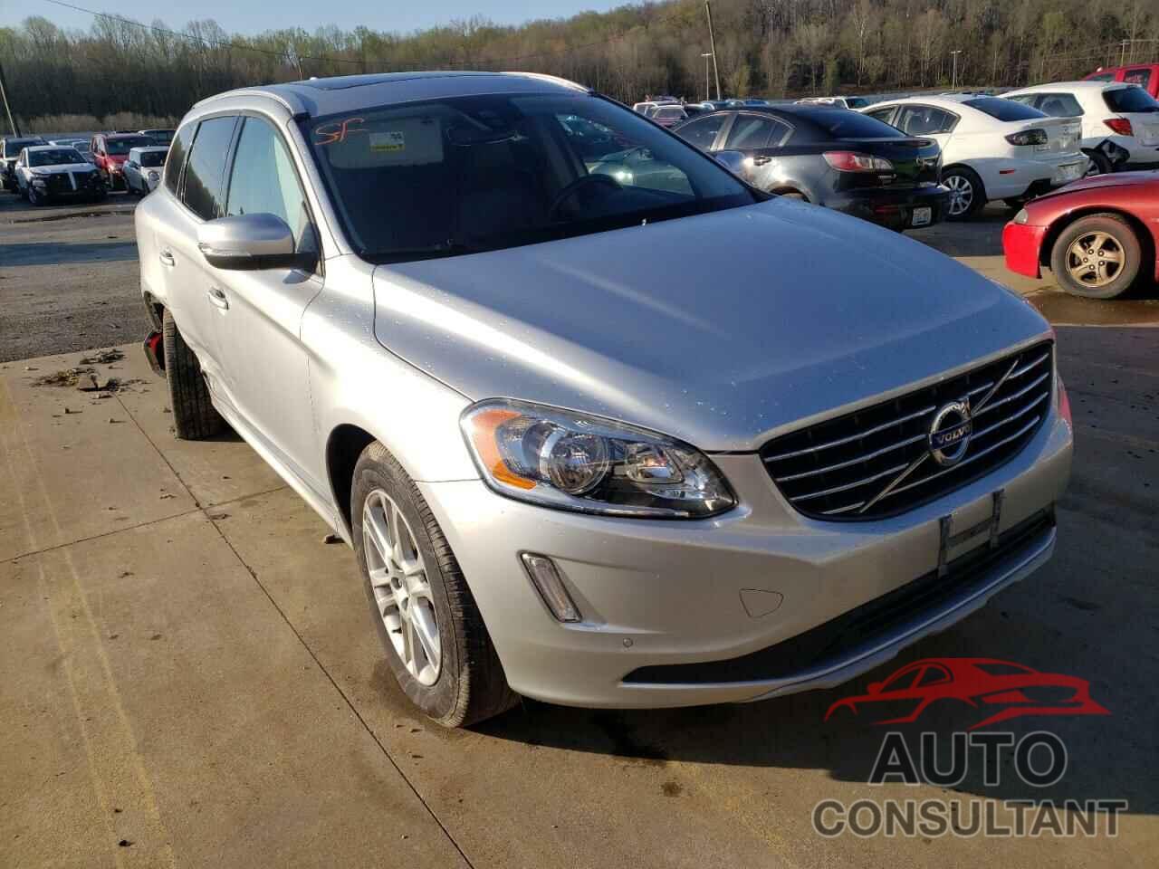 VOLVO XC60 2016 - YV4612RKXG2823215