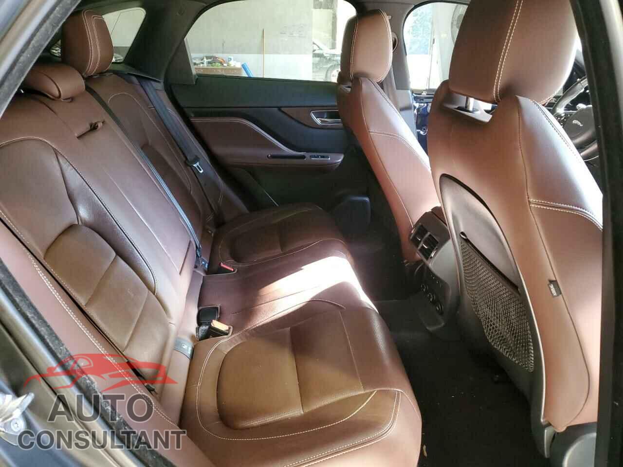 JAGUAR F-PACE 2017 - SADCM2BVXHA892886