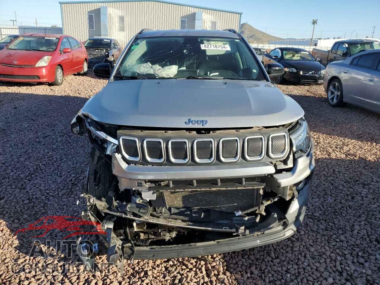 JEEP COMPASS 2022 - 3C4NJCBB5NT156533