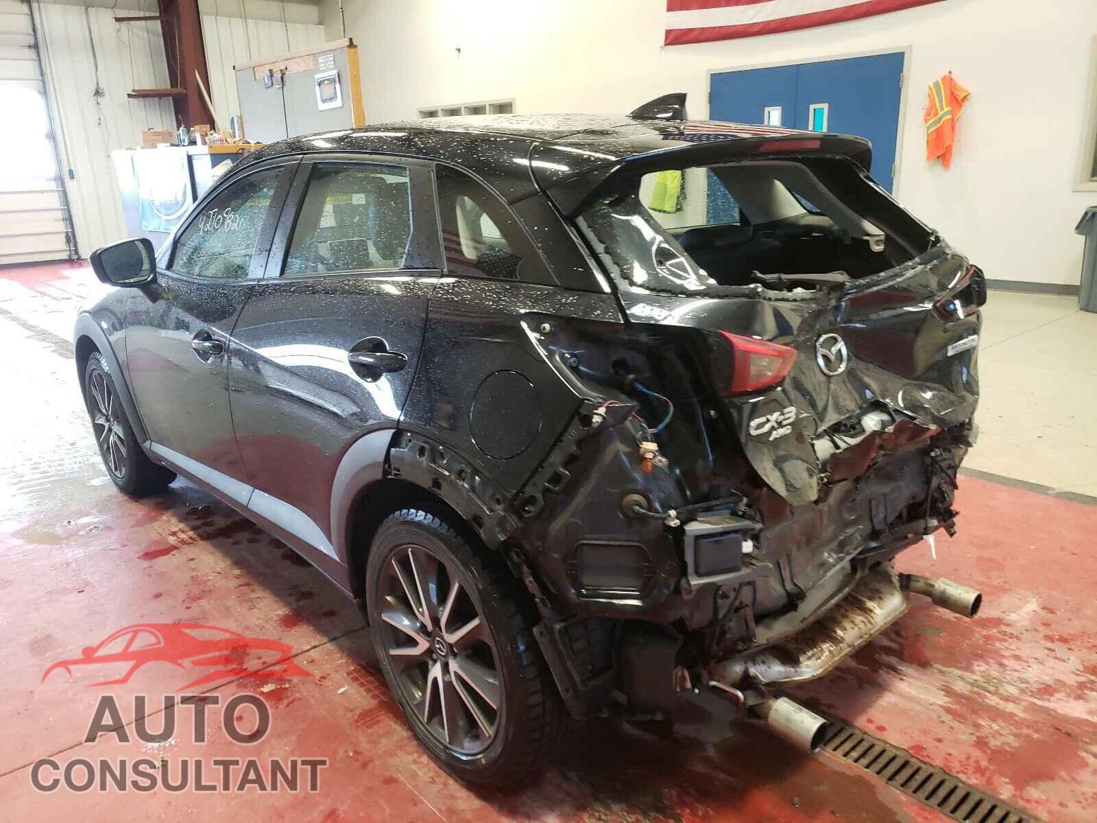 MAZDA CX-3 2017 - JM1DKFC76H0153808