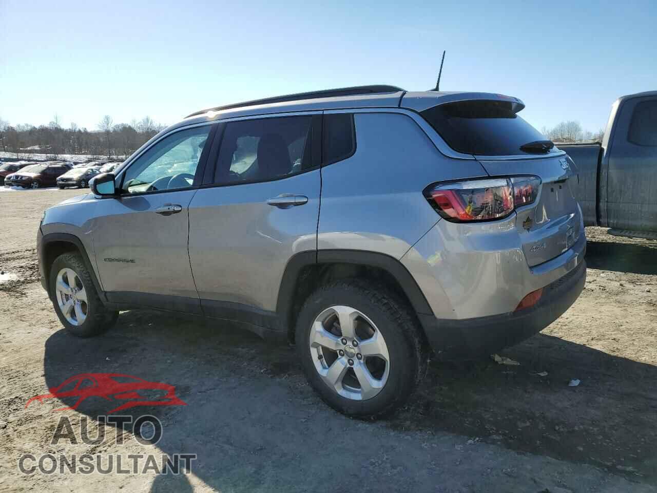 JEEP COMPASS 2018 - 3C4NJDBB3JT398656