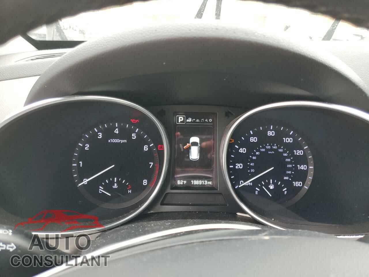 HYUNDAI SANTA FE 2017 - KM8SR4HF0HU168090