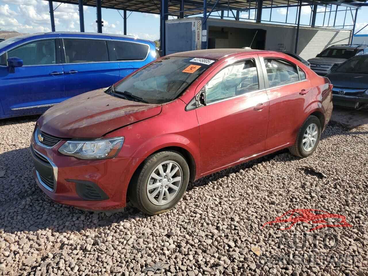 CHEVROLET SONIC 2019 - 1G1JD5SB5K4108347