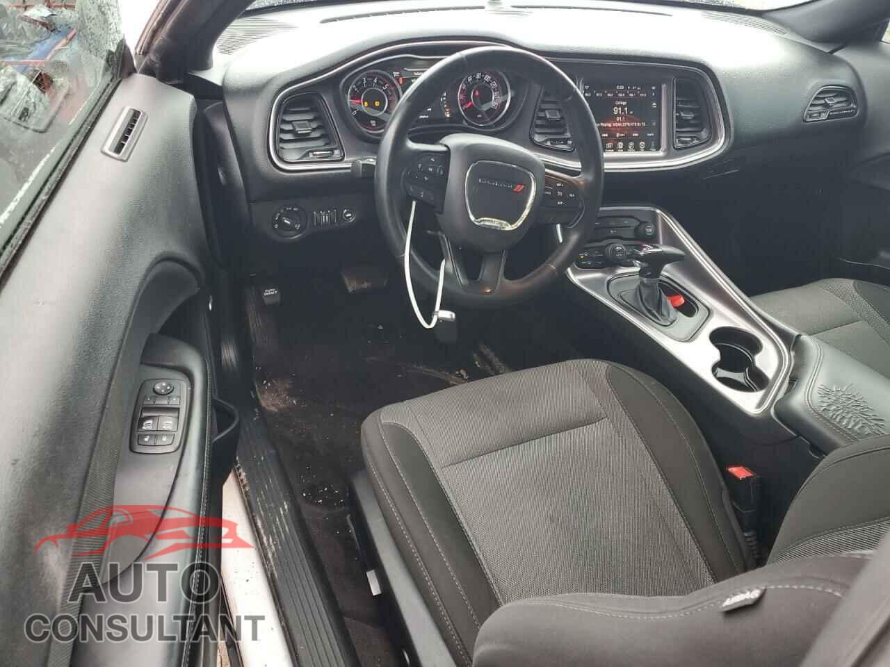 DODGE CHALLENGER 2016 - 2C3CDZBT0GH120176