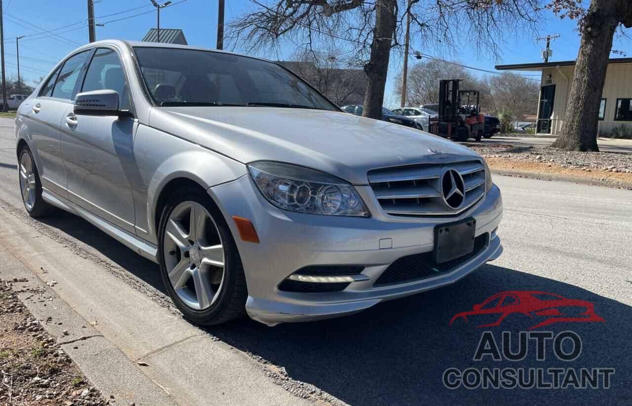MERCEDES-BENZ C-CLASS 2011 - WDDGF5EB4BR138956