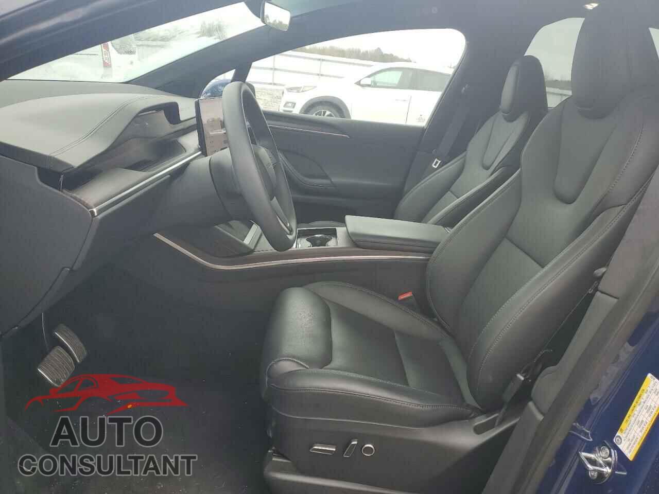 TESLA MODEL X 2023 - 7SAXCDE50PF430739