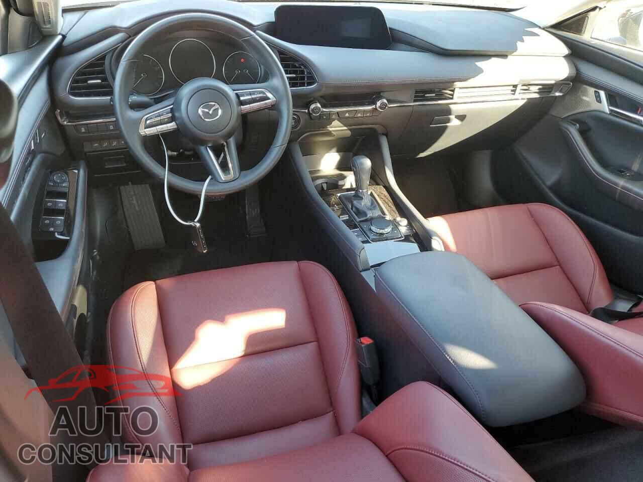 MAZDA 3 2023 - 3MZBPACM2PM373148