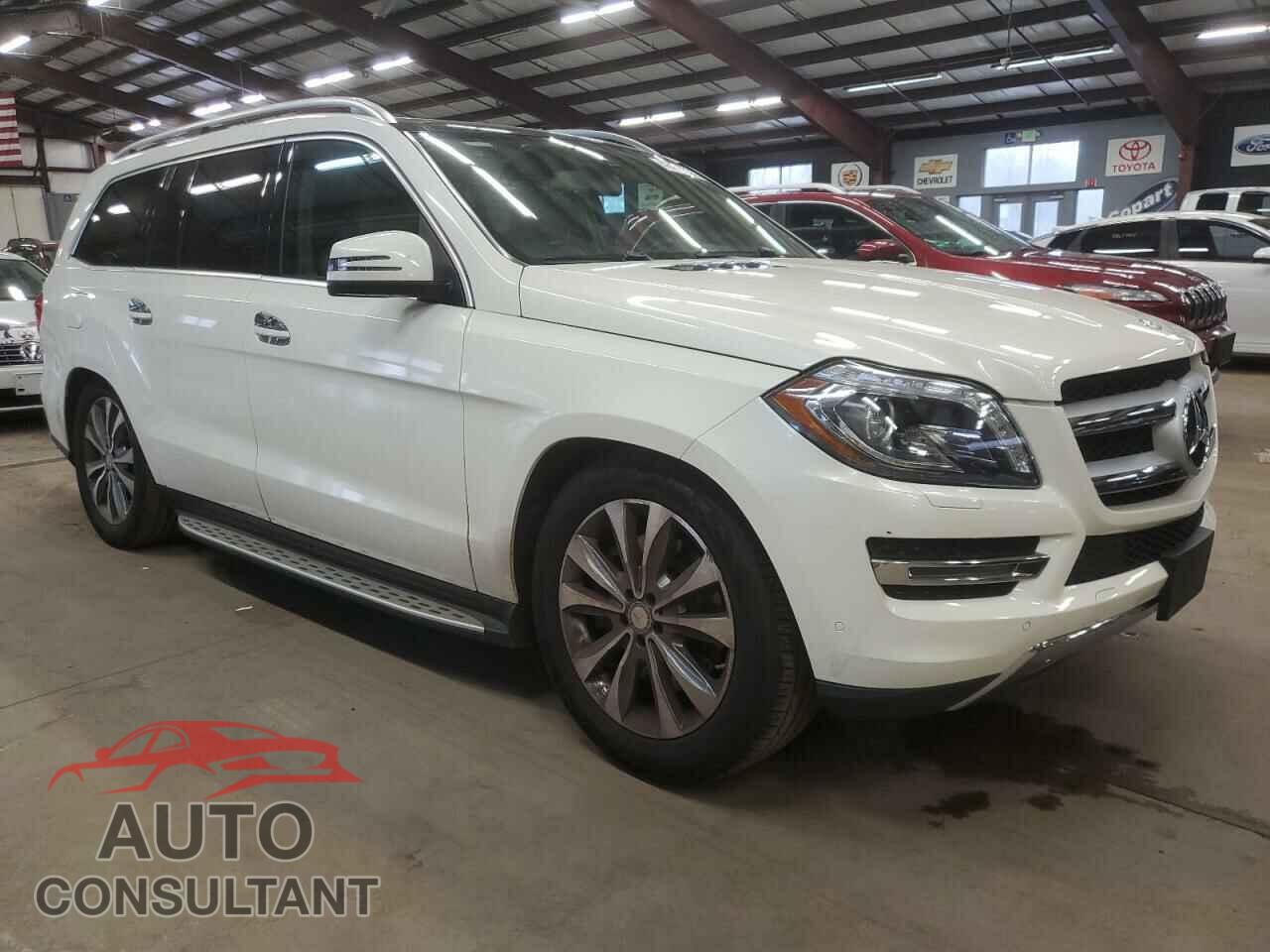 MERCEDES-BENZ GL-CLASS 2013 - 4JGDF7CE7DA267650