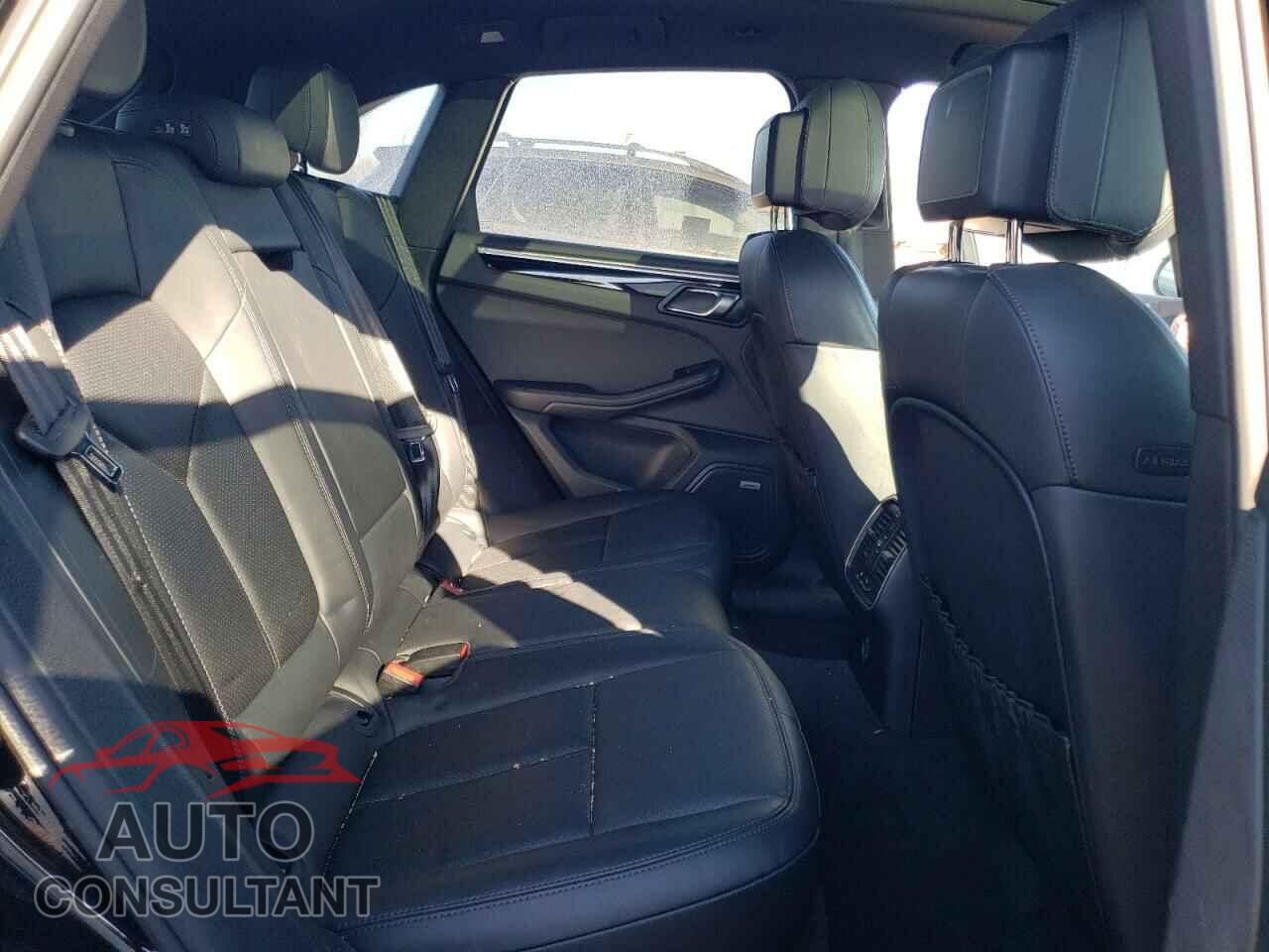 PORSCHE MACAN 2019 - WP1AA2A50KLB04091