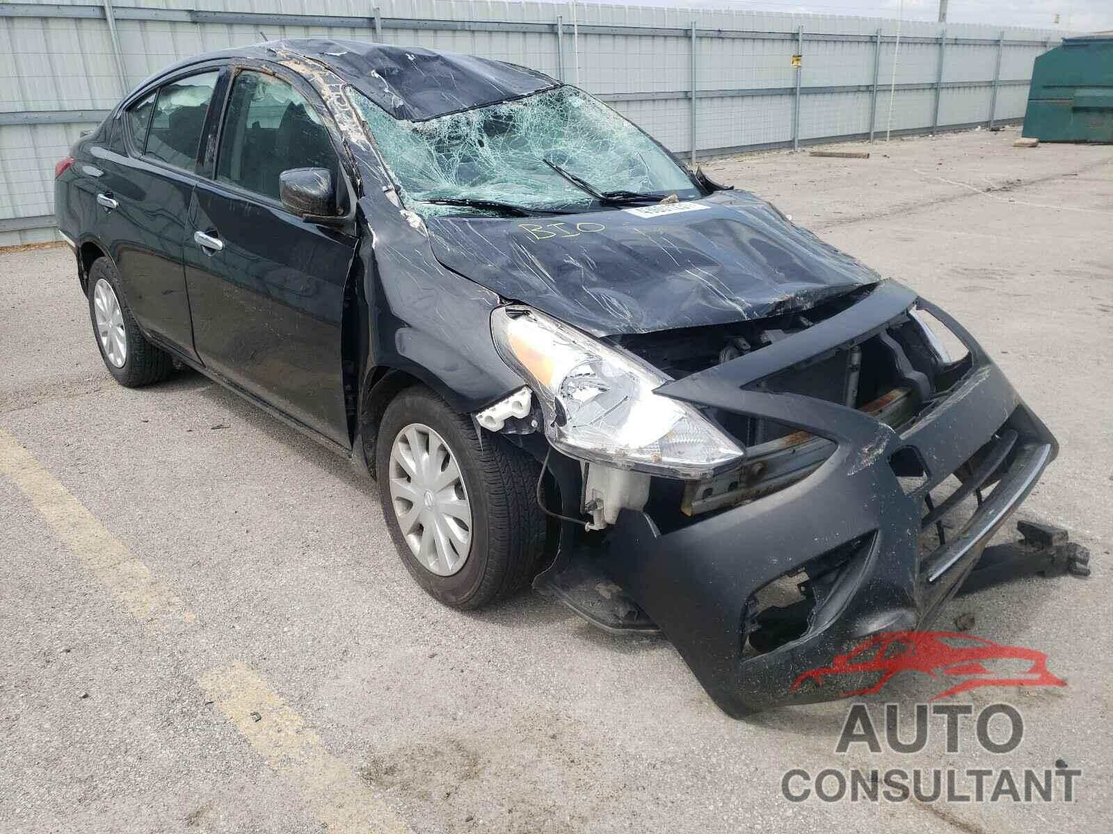 NISSAN VERSA 2017 - 3N1CN7AP1HL806501