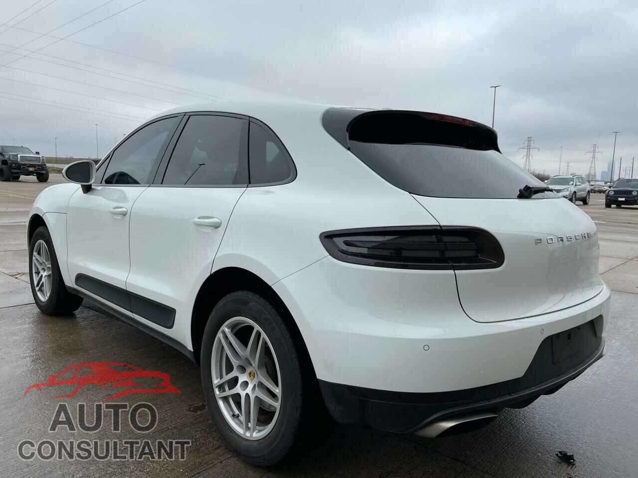 PORSCHE MACAN 2018 - WP1AA2A52JLB10019
