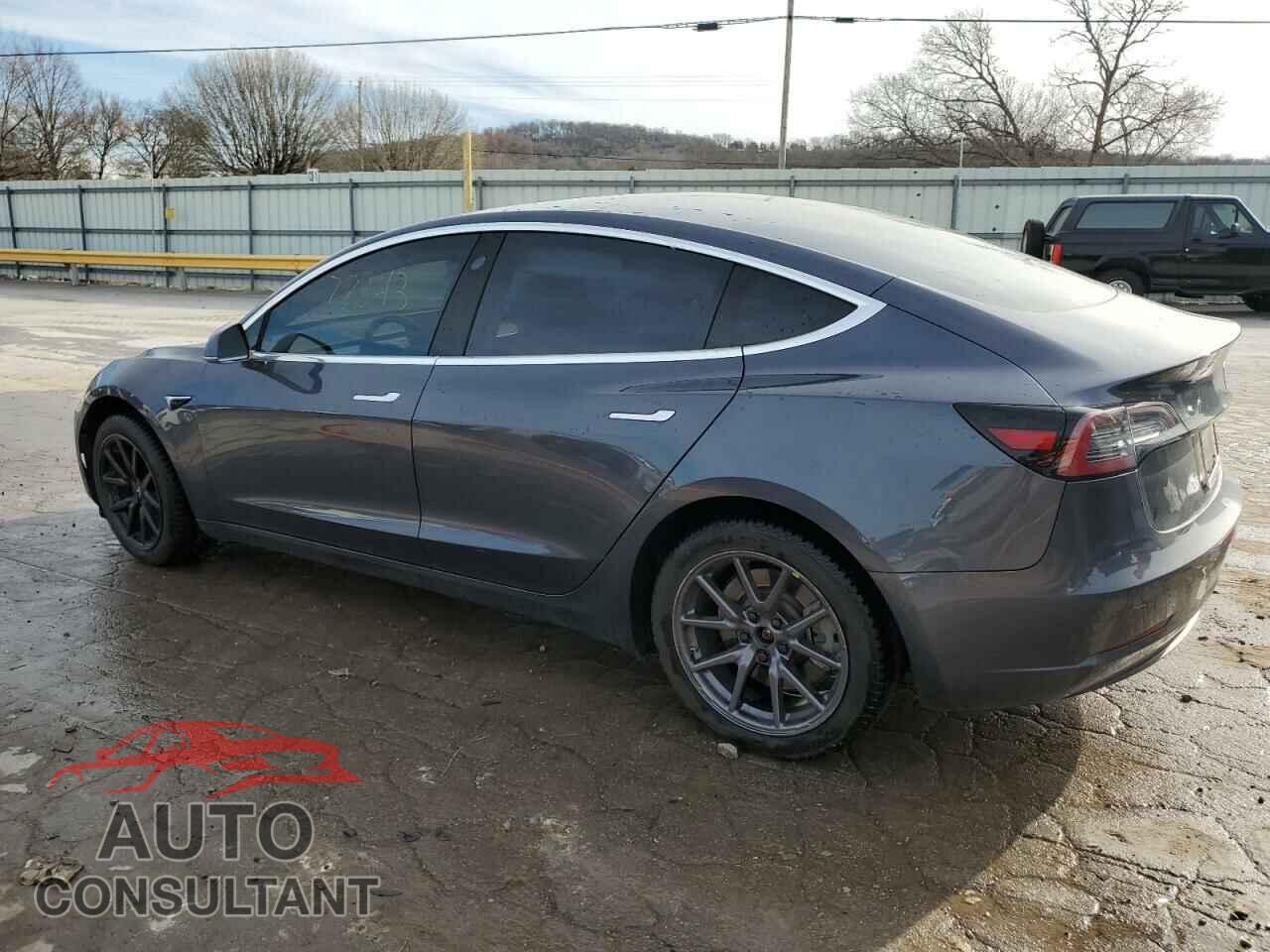 TESLA MODEL 3 2018 - 5YJ3E1EB7JF113980