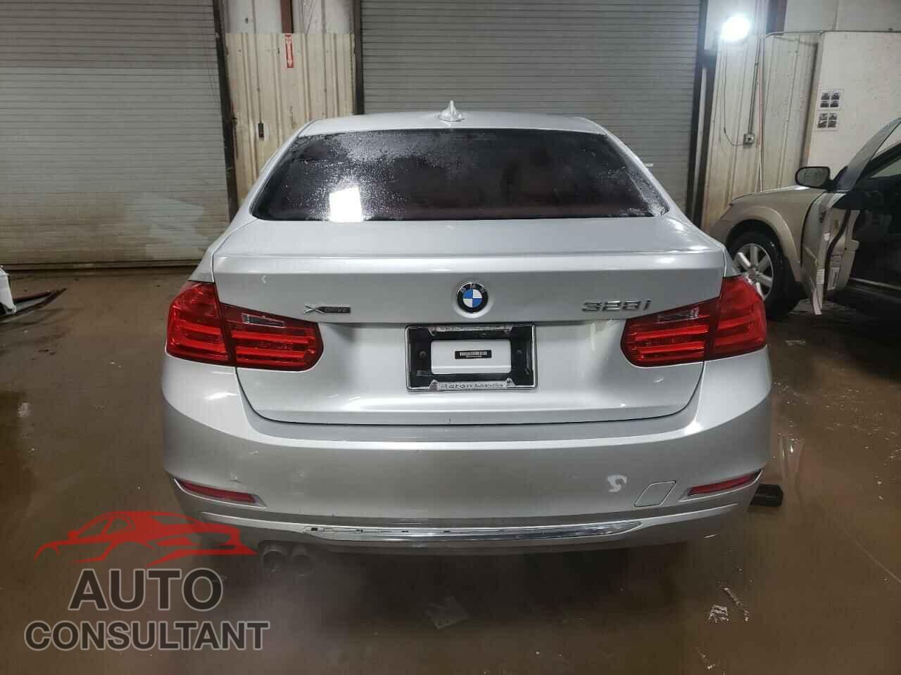 BMW 3 SERIES 2014 - WBA3B3C59EJ978236