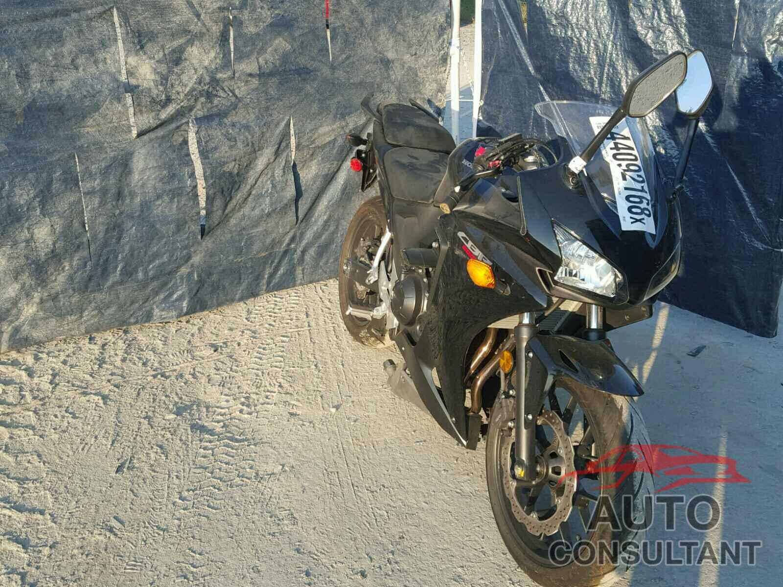 HONDA CBR500 R 2015 - MLHPC4461F5201247