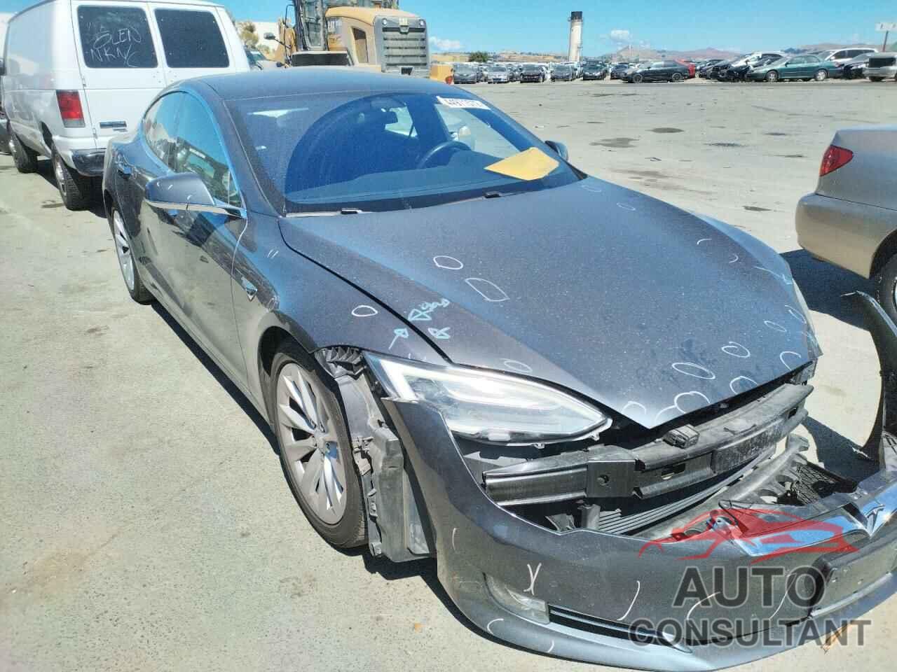 TESLA MODEL S 2017 - 5YJSA1E15HF215335