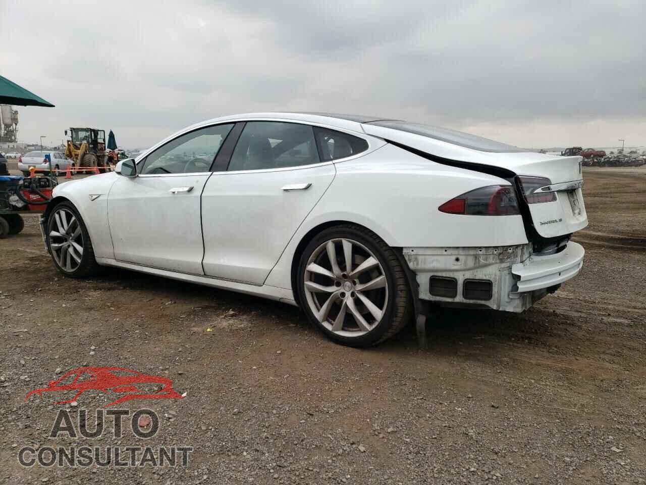 TESLA MODEL S 2016 - 5YJSA1E11GF130099