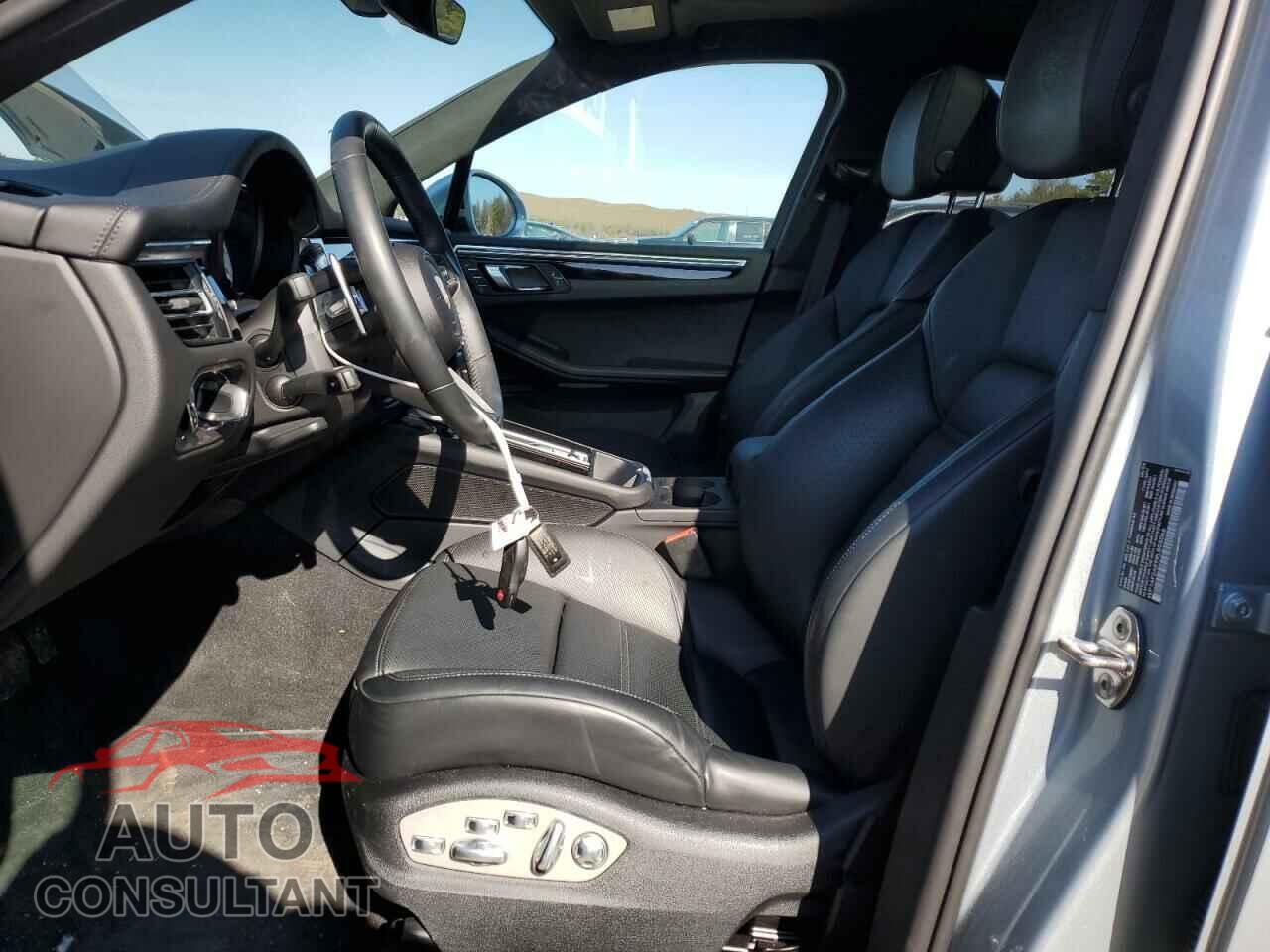 PORSCHE MACAN 2024 - WP1AF2A59RLB55066