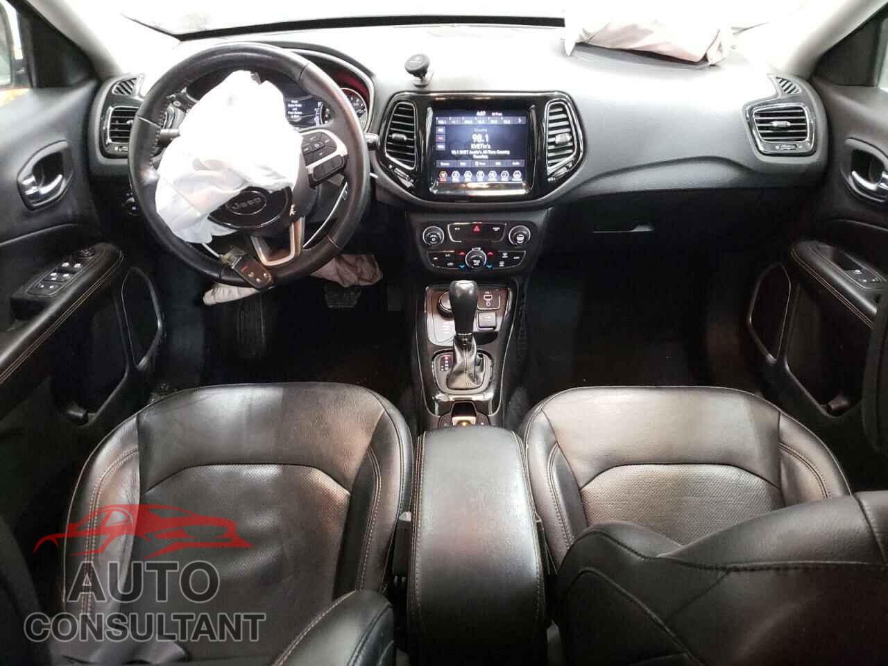 JEEP COMPASS 2019 - 3C4NJDCB7KT760990