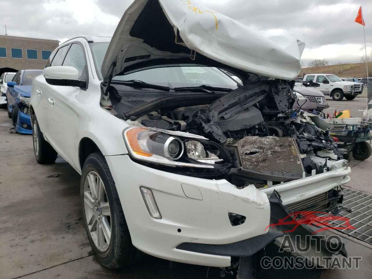 VOLVO XC60 2017 - YV440MRU5H2223047