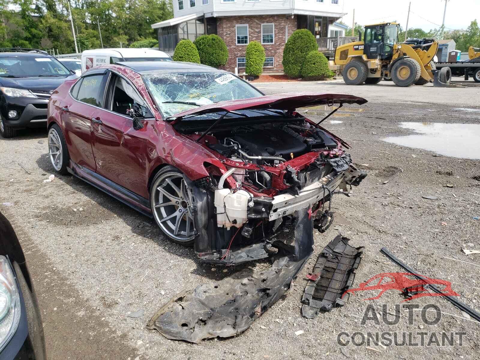 TOYOTA CAMRY 2018 - 4T1BZ1HKXJU500313