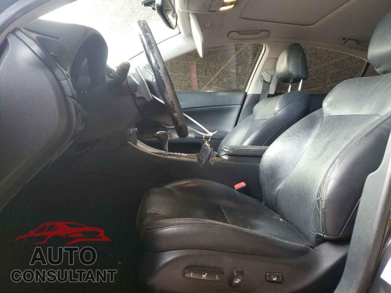 LEXUS IS 2010 - JTHBF5C29A2099567