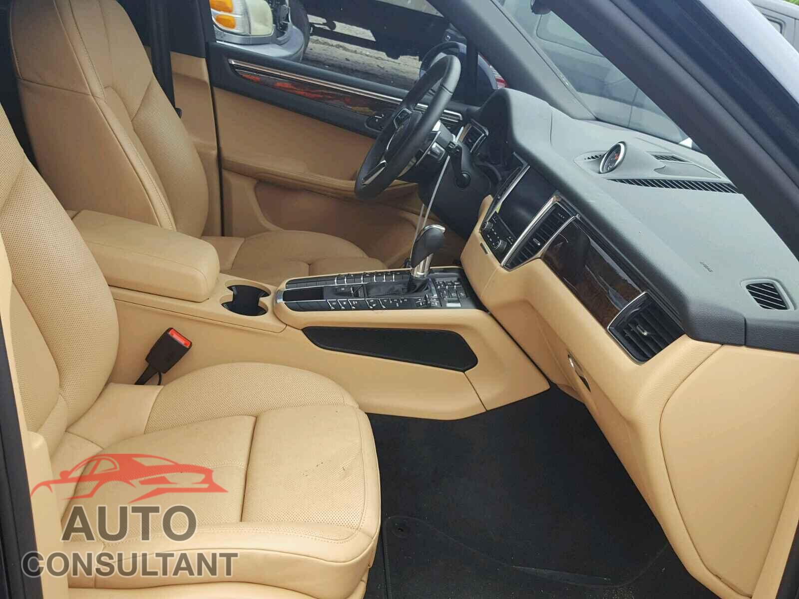 PORSCHE MACAN 2018 - WP1AA2A57JLB09139