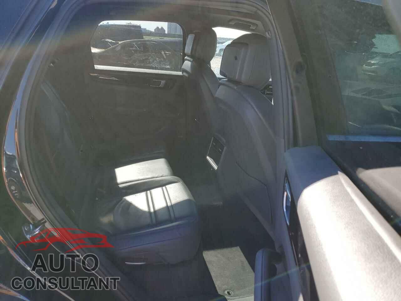PORSCHE CAYENNE 2019 - WP1AA2AY8KDA07435