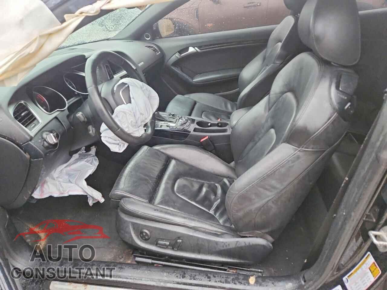 AUDI A5 2011 - WAULFAFR0BA056425
