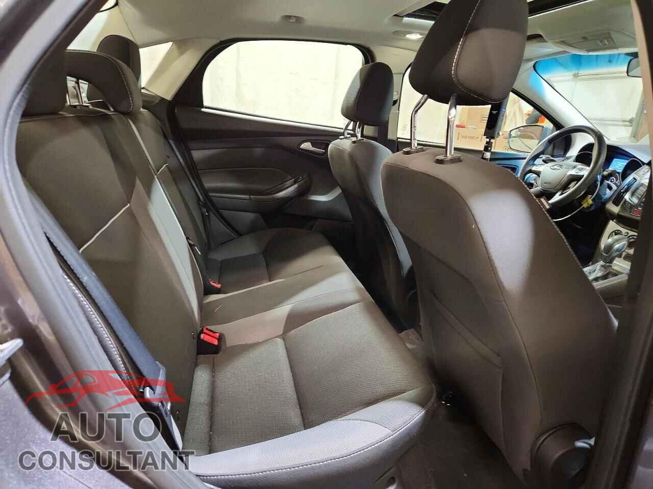 FORD FOCUS 2012 - 1FAHP3F21CL287009