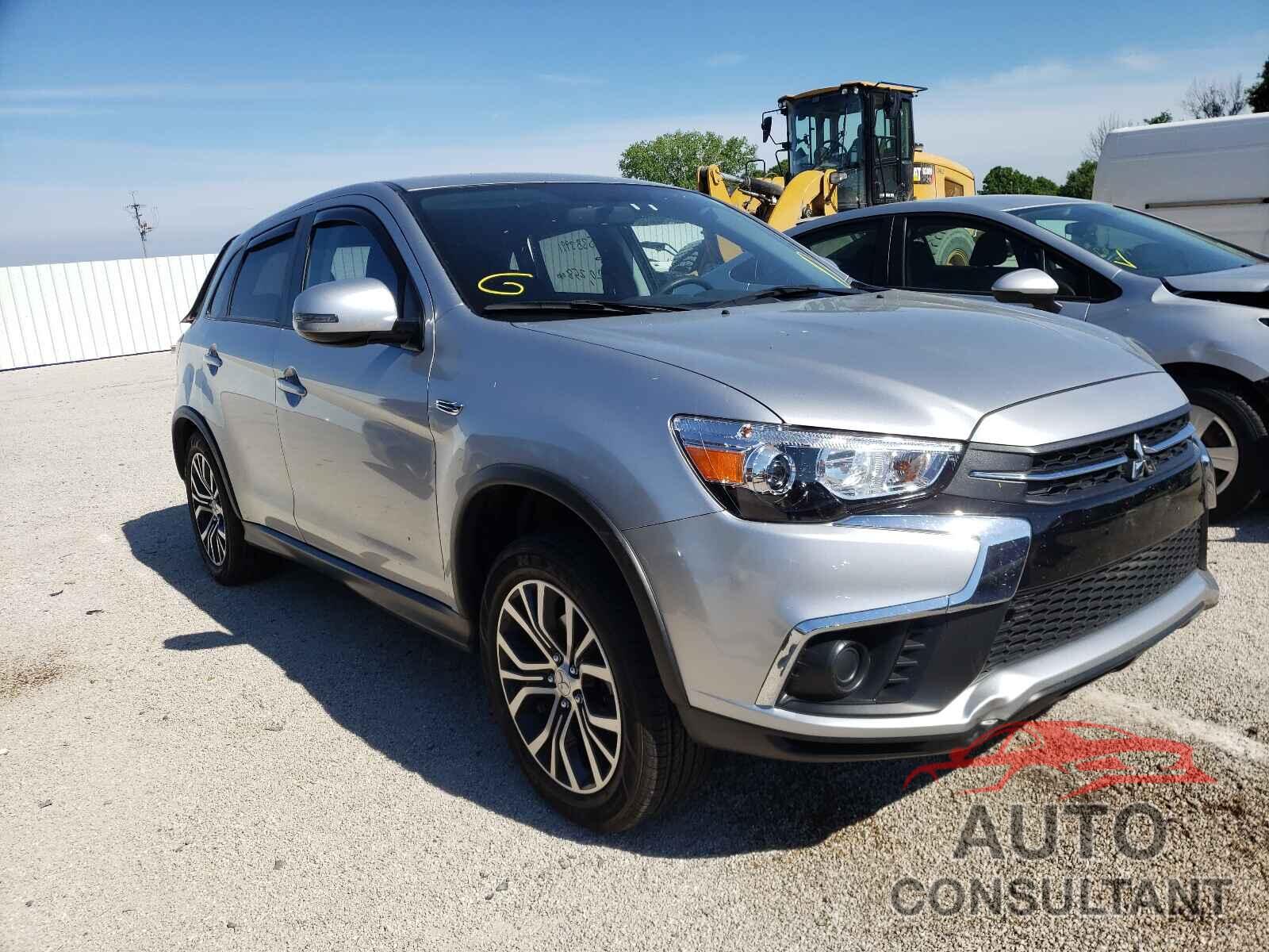 MITSUBISHI OUTLANDER 2019 - JA4AR3AUXKU031212