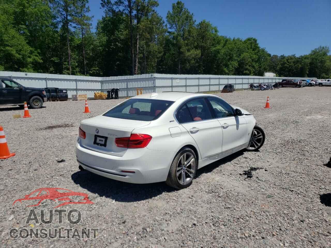 BMW 3 SERIES 2018 - WBA8E1C51JA762571