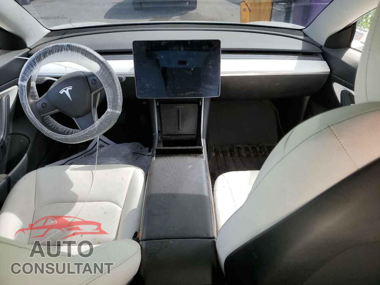 TESLA MODEL 3 2020 - 5YJ3E1EAXLF599212