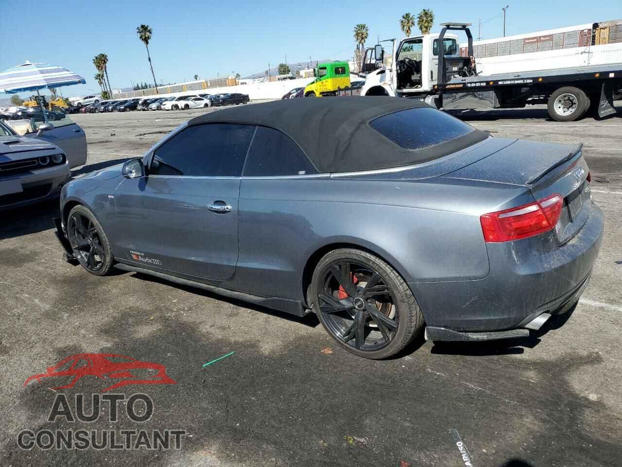 AUDI A5 2013 - WAUCFAFH4DN008039