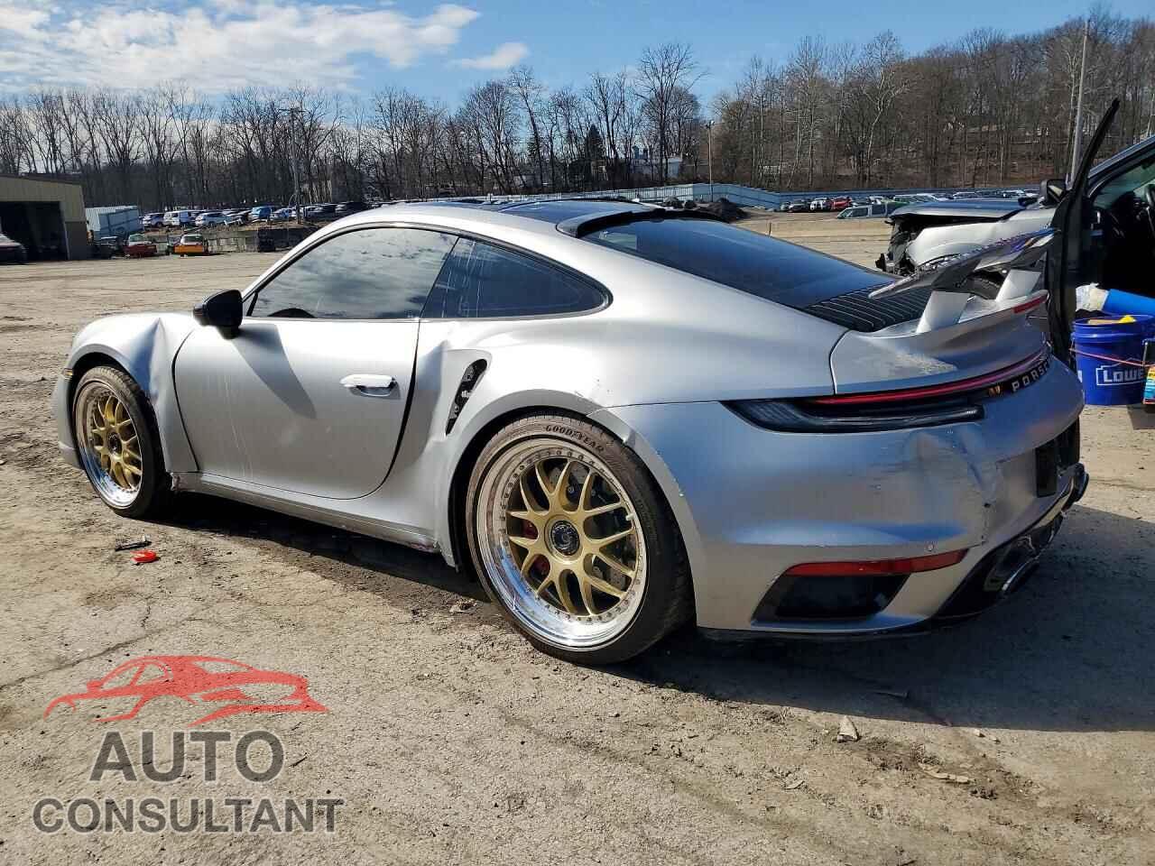 PORSCHE 911 2021 - WP0AD2A94MS258176